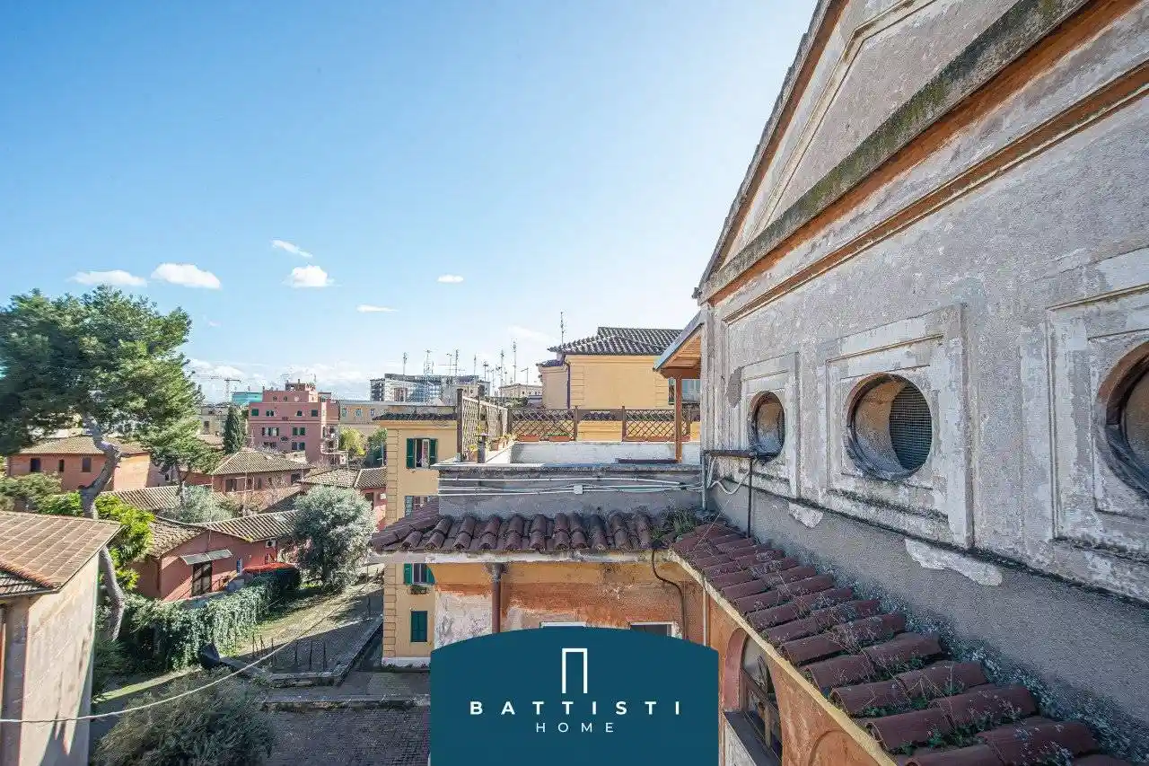 Appartamento in vendita a Roma