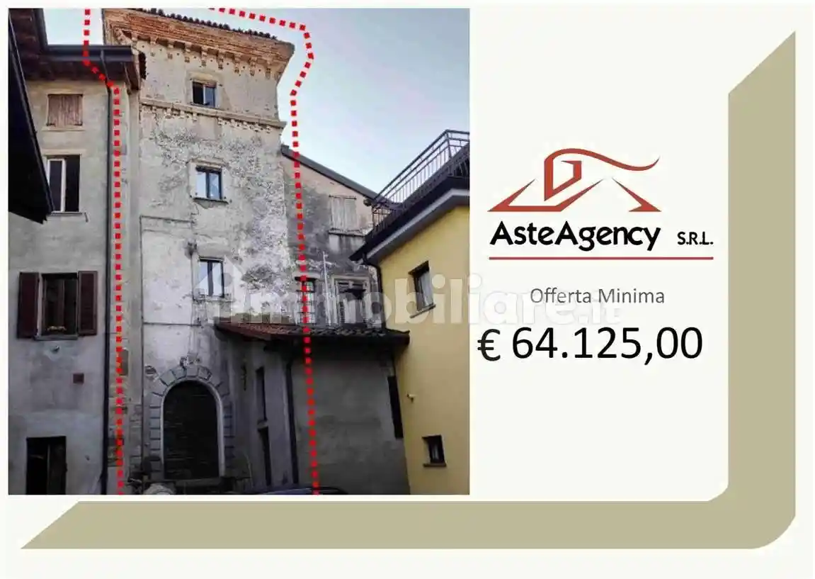Casa indipendente in vendita a Albano Sant'Alessandro