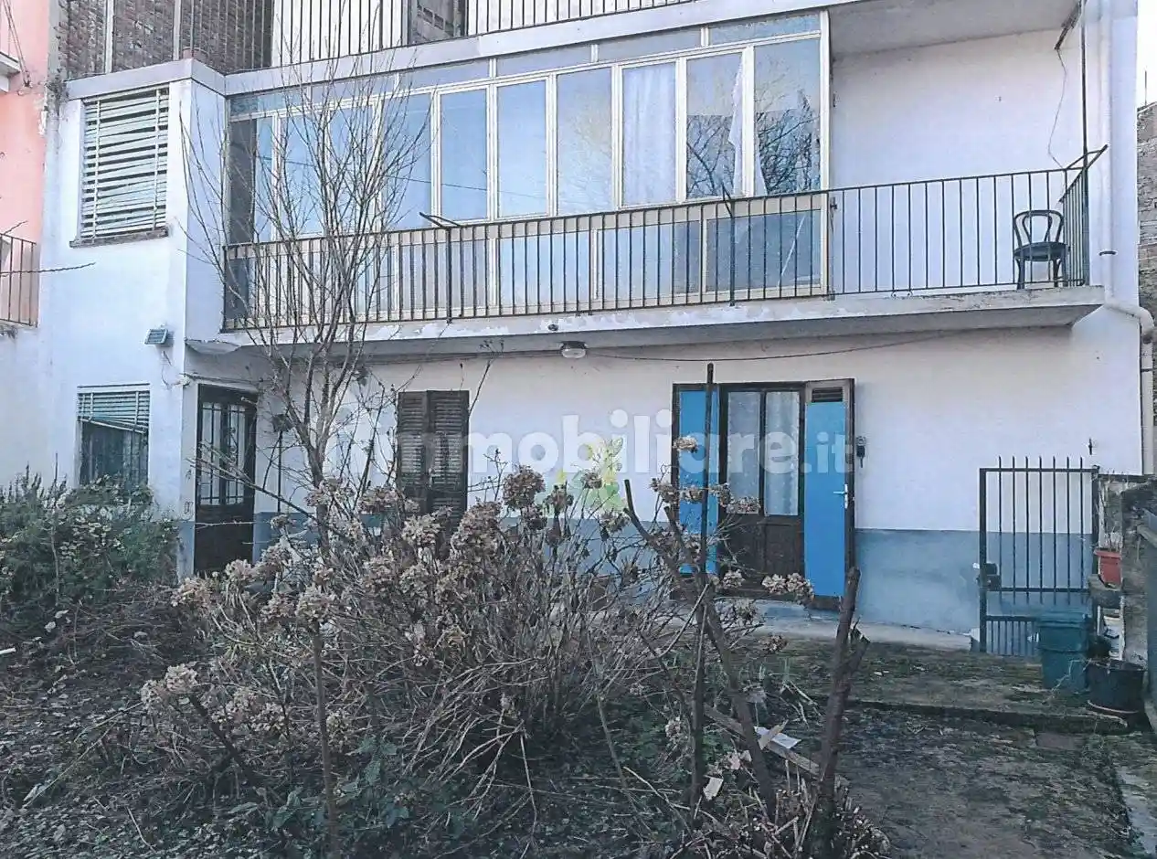 Casa indipendente in vendita a Biella