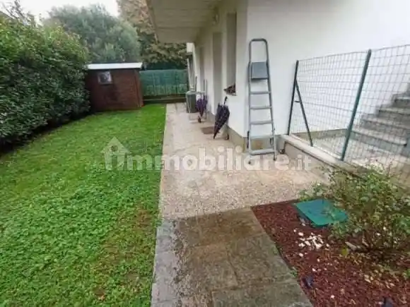 Appartamento in vendita a Albese con Cassano