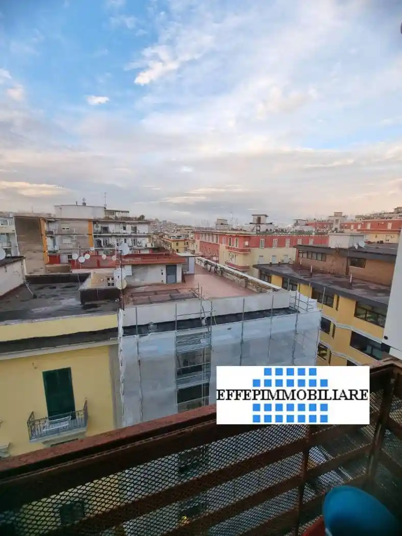 Appartamento in affitto a Napoli