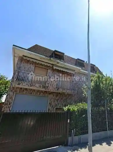 Appartamento in vendita a Trezzano sul Naviglio