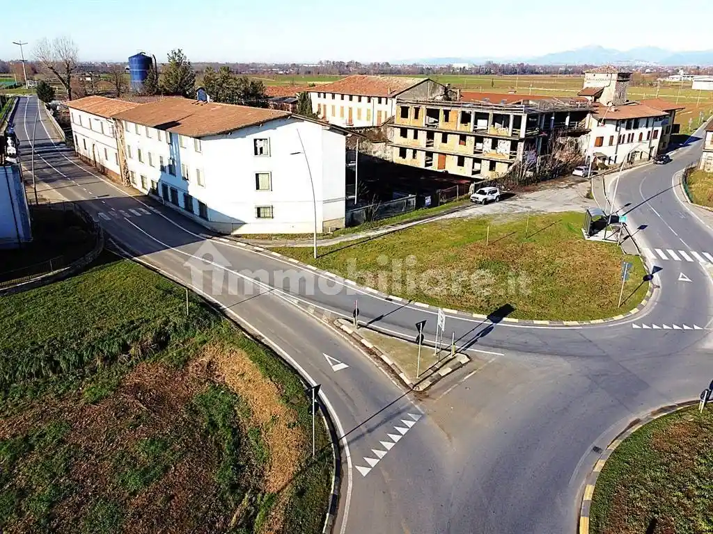 Palazzo - Edificio in vendita a Palosco