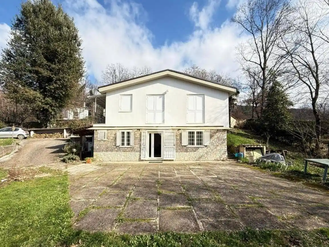 Villa in vendita a Bassiano