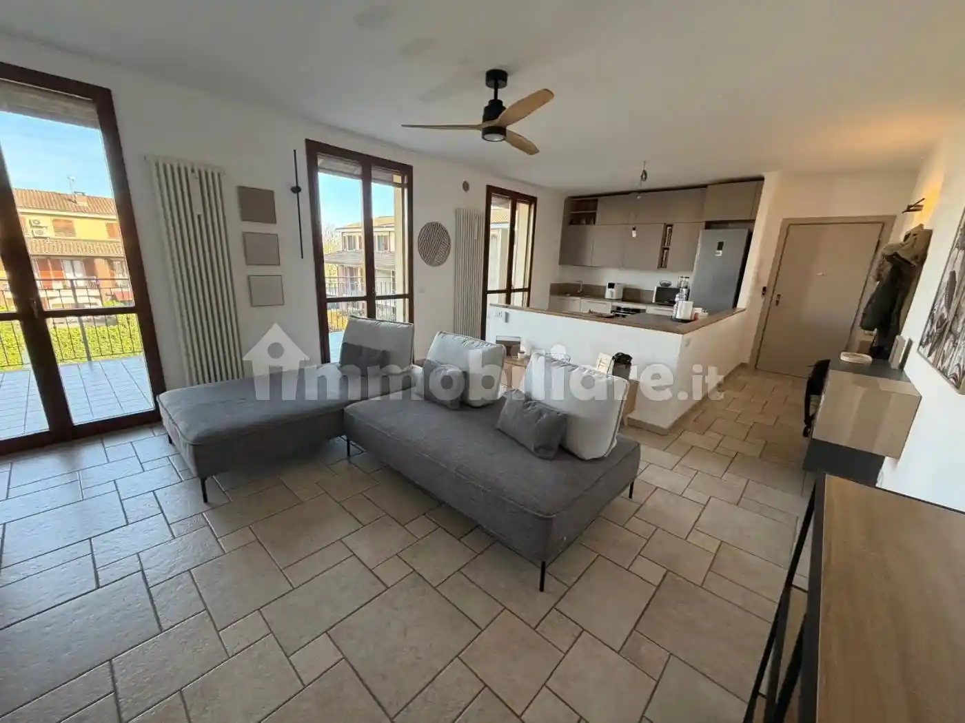 Appartamento in vendita a Vernate