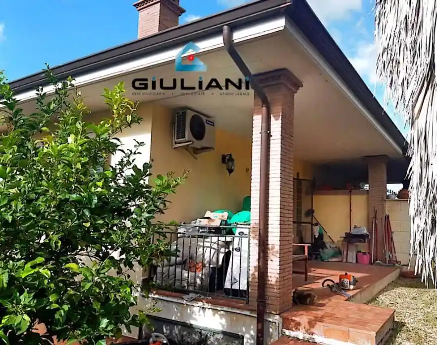 Villa in vendita a Ardea
