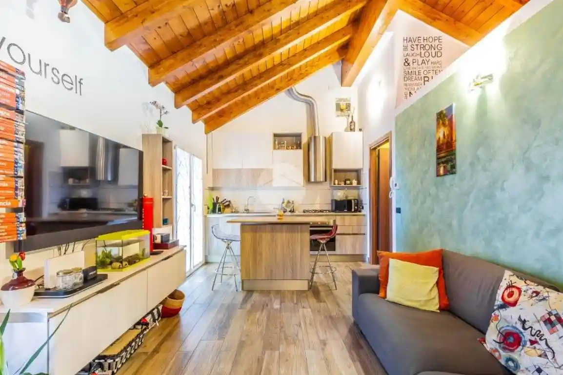 Appartamento in vendita a Marcallo con Casone