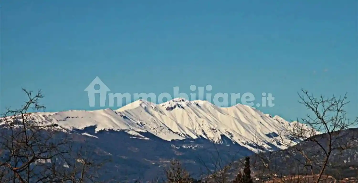 Appartamento in vendita a Negrar di Valpolicella