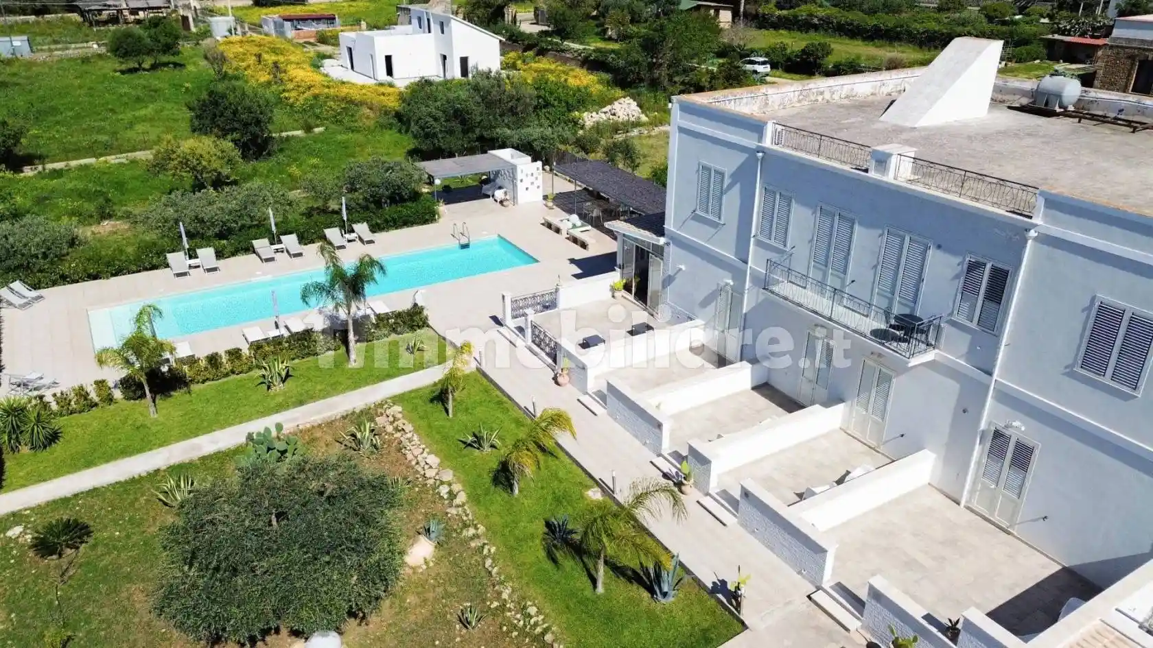 Villa in vendita a Terrasini