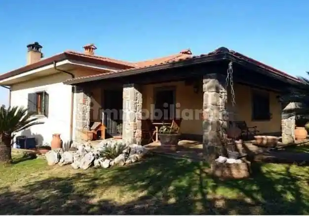 Villetta a schiera in vendita a Velletri