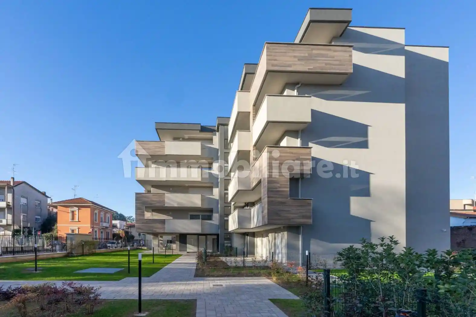 Appartamento in vendita a Legnano