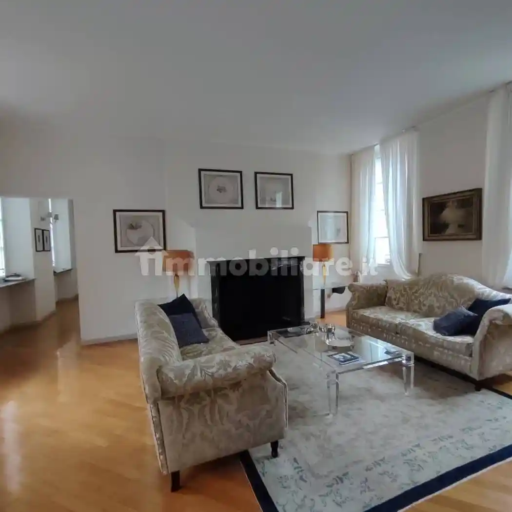 Appartamento in vendita a Pavia