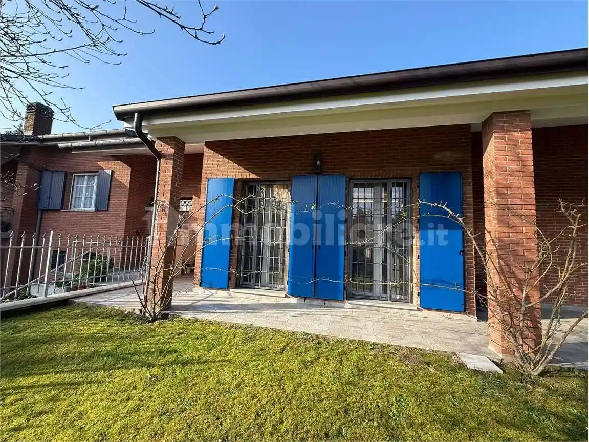 Villa in vendita a Ferrara