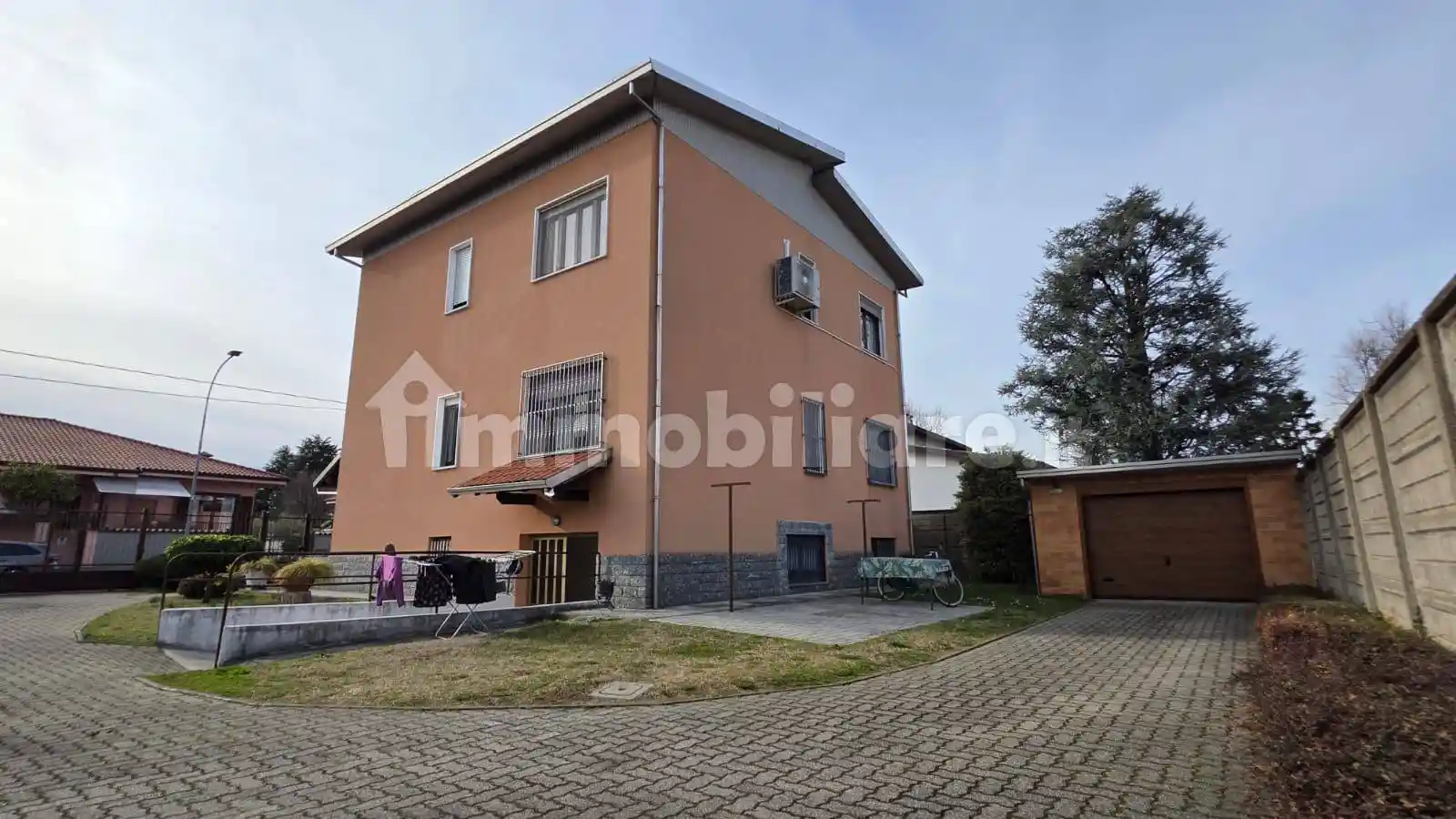 Villa in vendita a San Giorgio Su Legnano