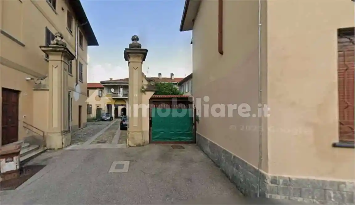 Appartamento in vendita a Aicurzio