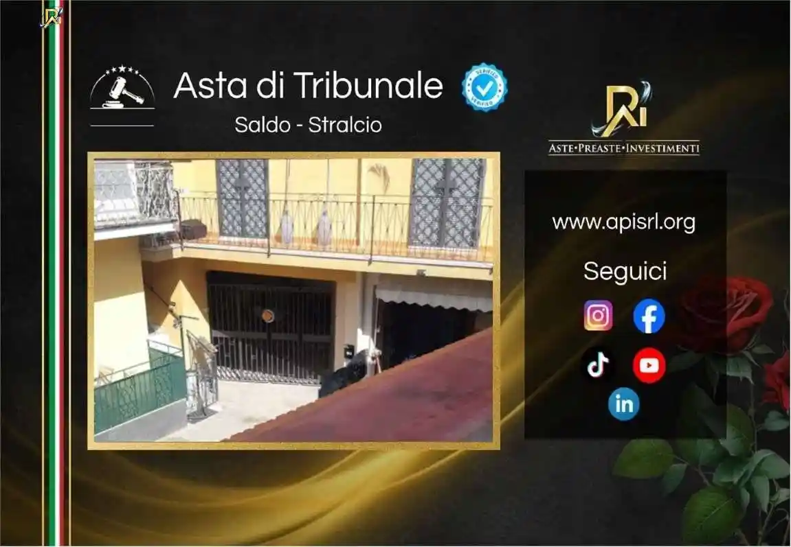 Appartamento in vendita a Napoli