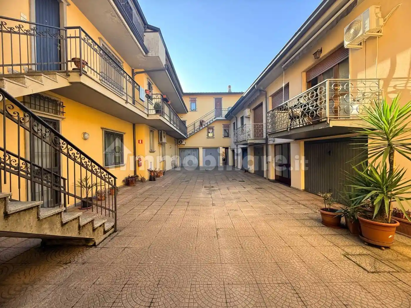 Appartamento in vendita a Lesmo