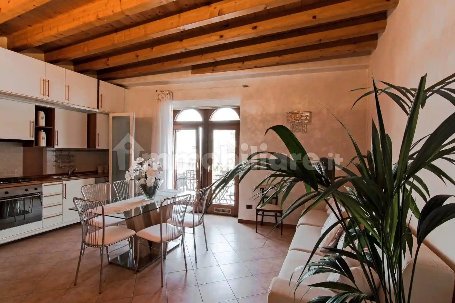 Appartamento in affitto a Desenzano del Garda