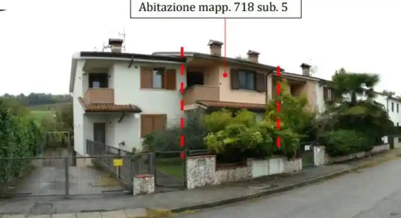 Villetta a schiera in vendita a Montecchio Precalcino