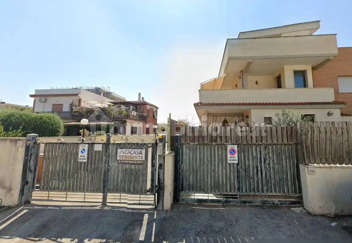 Appartamento in vendita a Pomezia