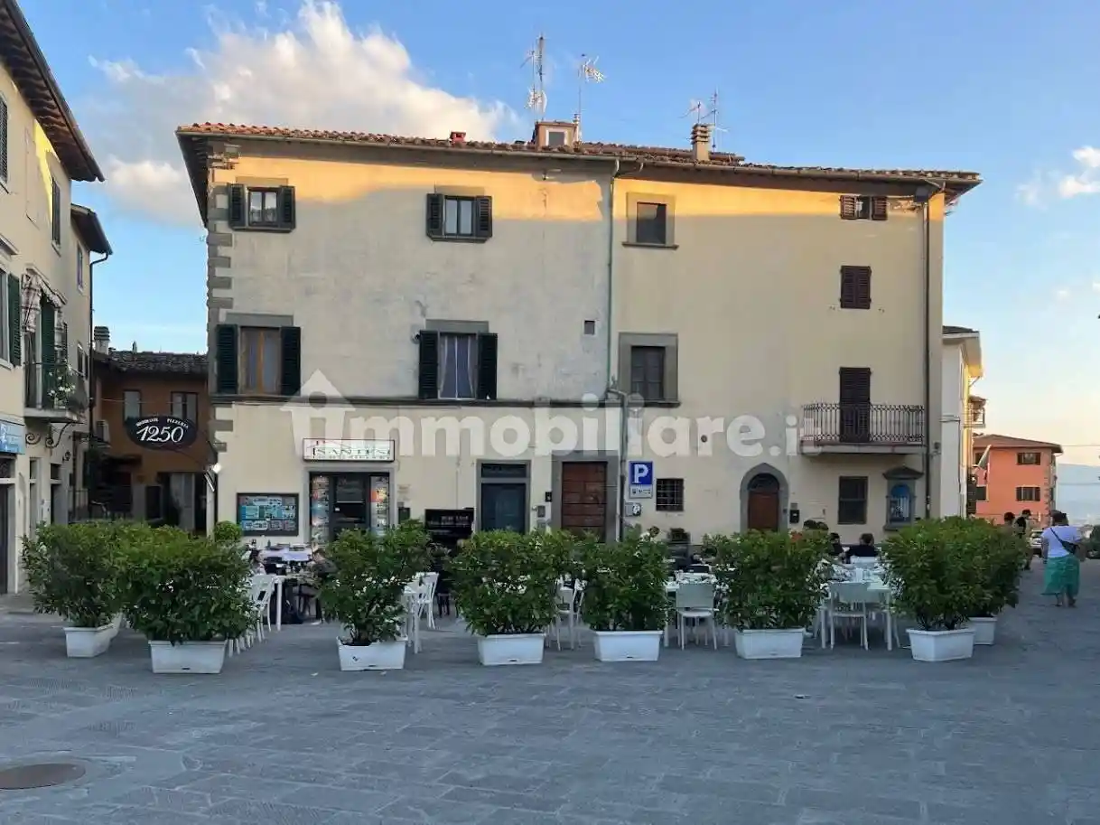 Appartamento in vendita a Reggello