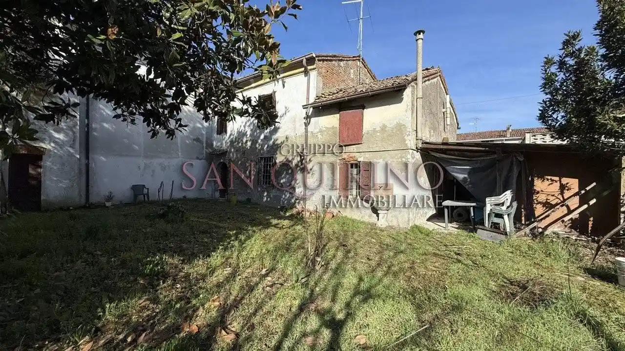 Rustico - Casale in vendita a Viadana