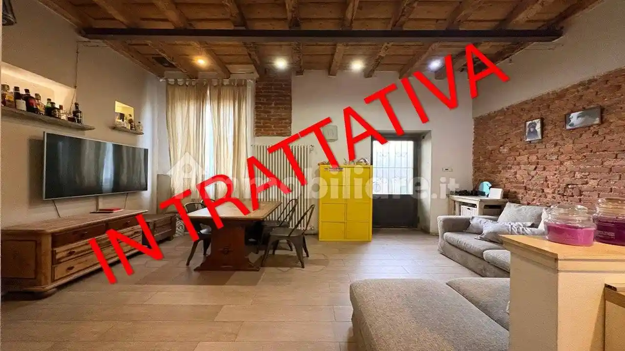 Casa indipendente in vendita a Robecco sul Naviglio