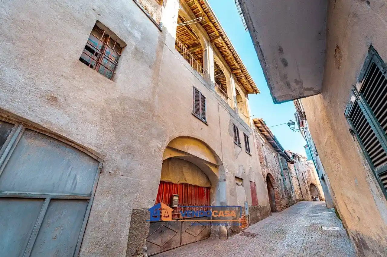 Casa indipendente in vendita a Farigliano