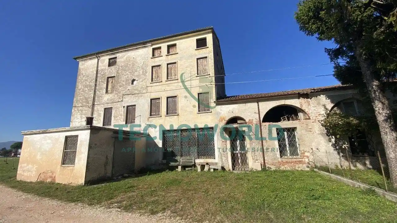Rustico - Casale in vendita a Thiene