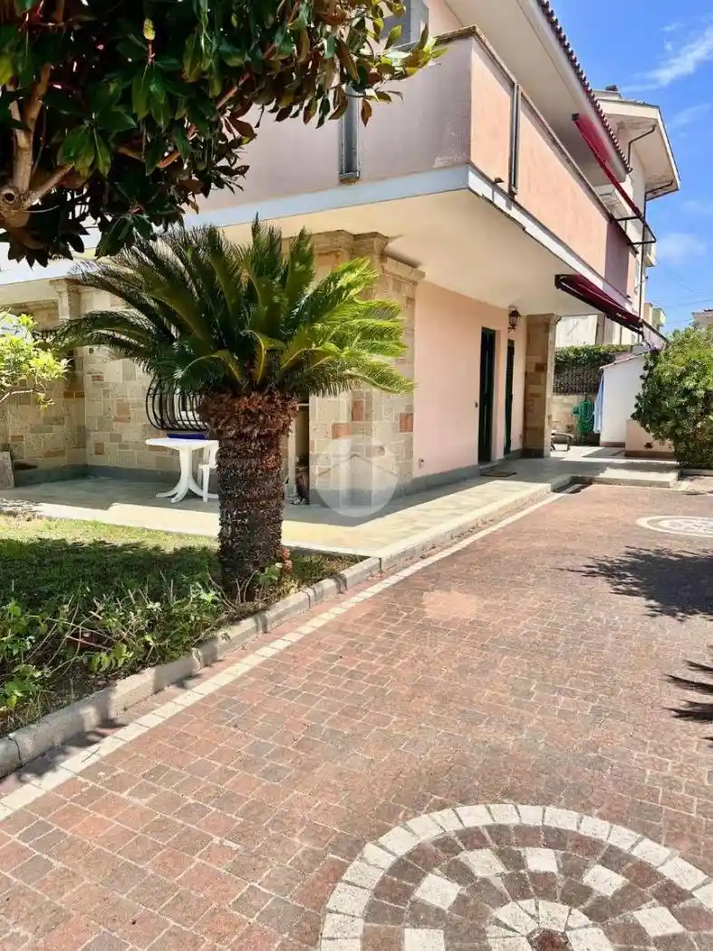 Villa in affitto a Anzio