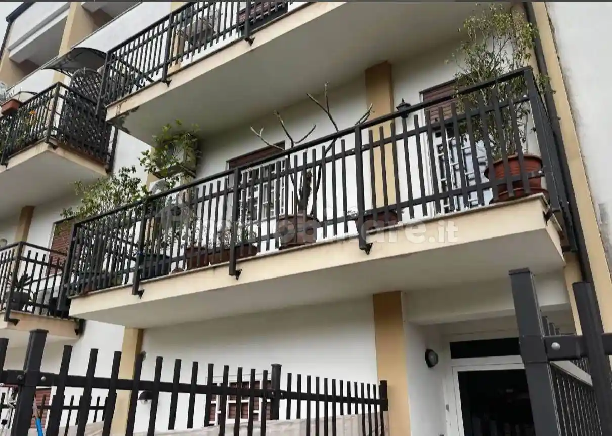 Appartamento in vendita a Palermo