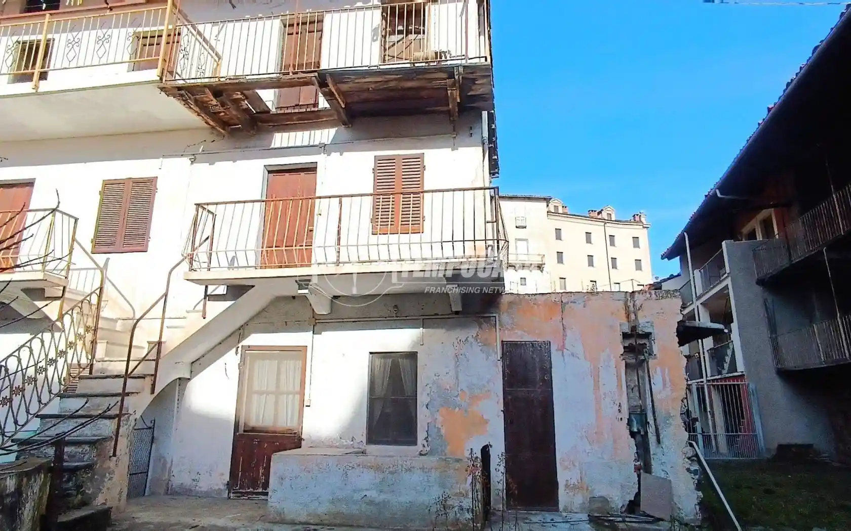 Casa indipendente in vendita a Fiorano Canavese