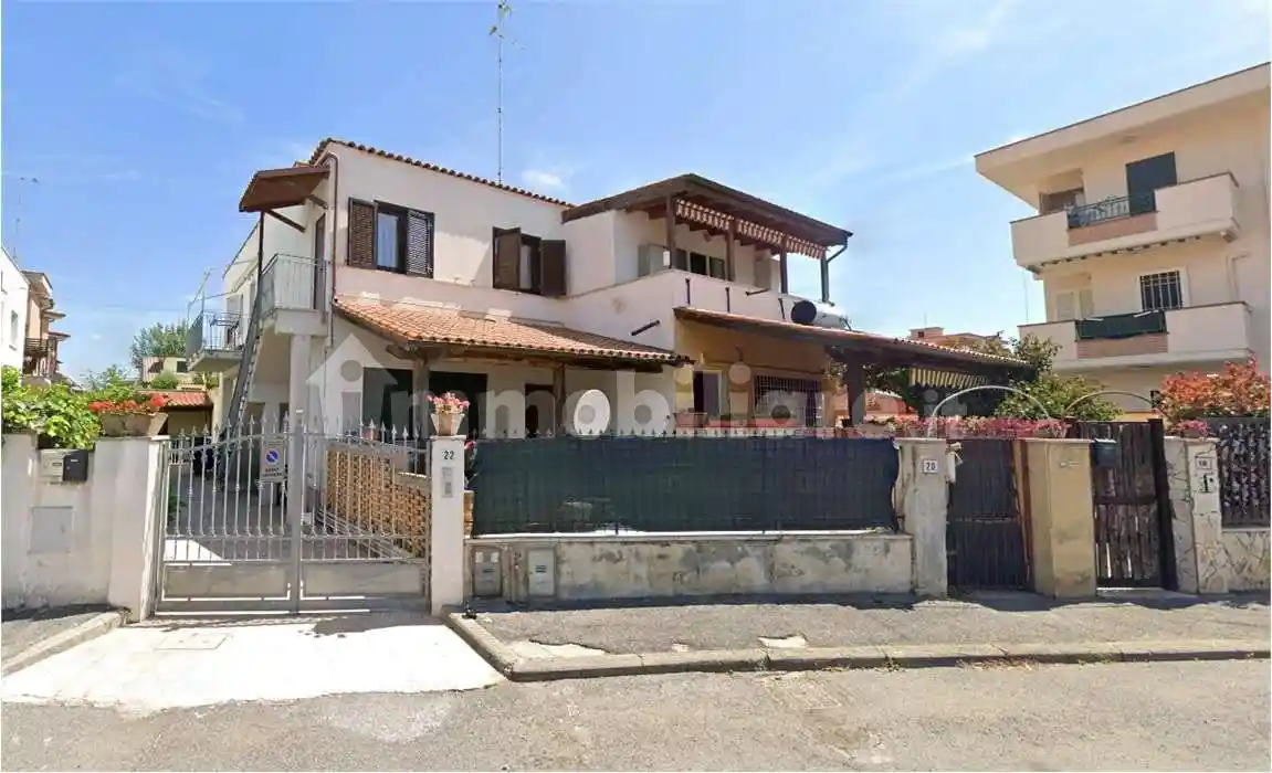 Appartamento in vendita a Ladispoli