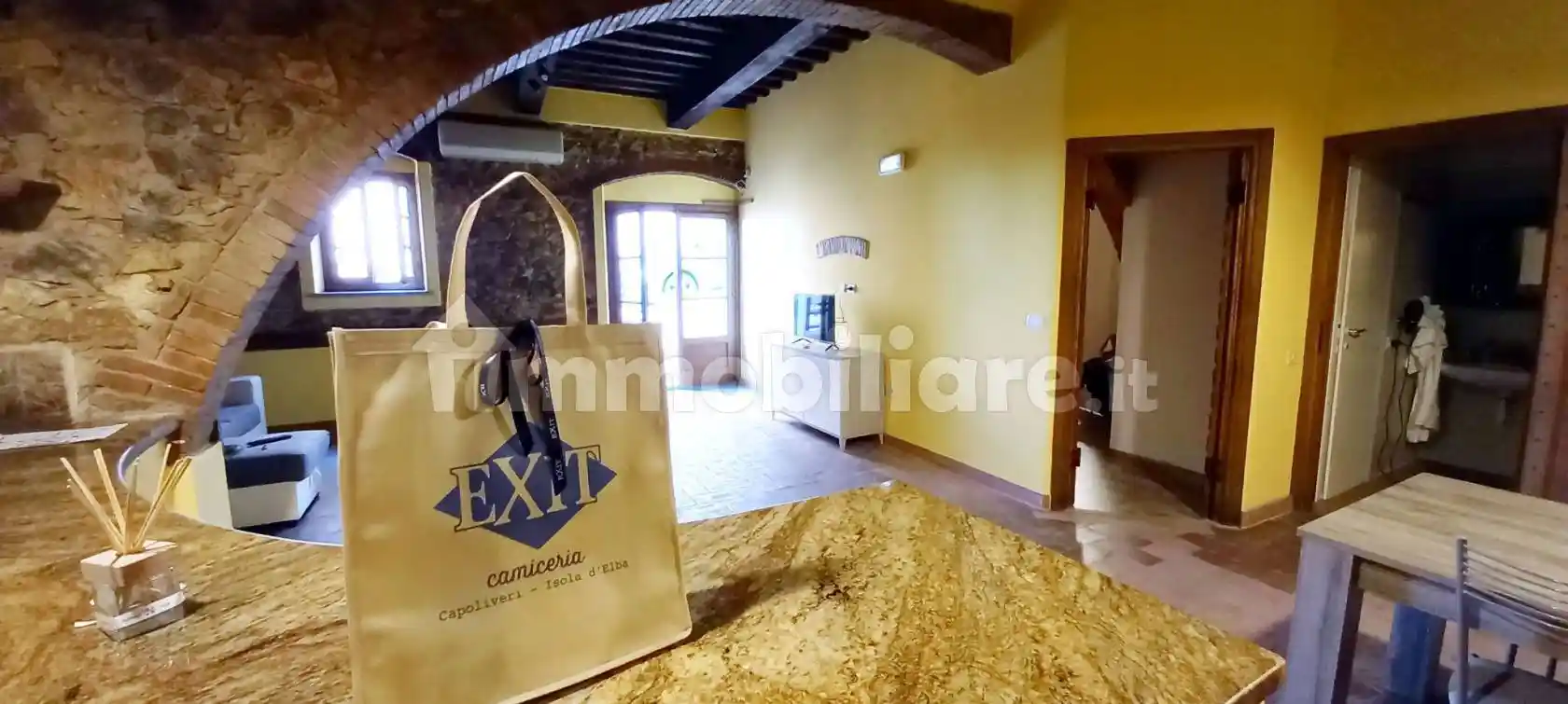 Appartamento in vendita a Capoliveri