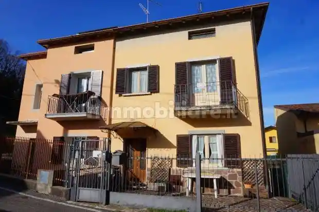 Casa indipendente in vendita a Bonate Sopra