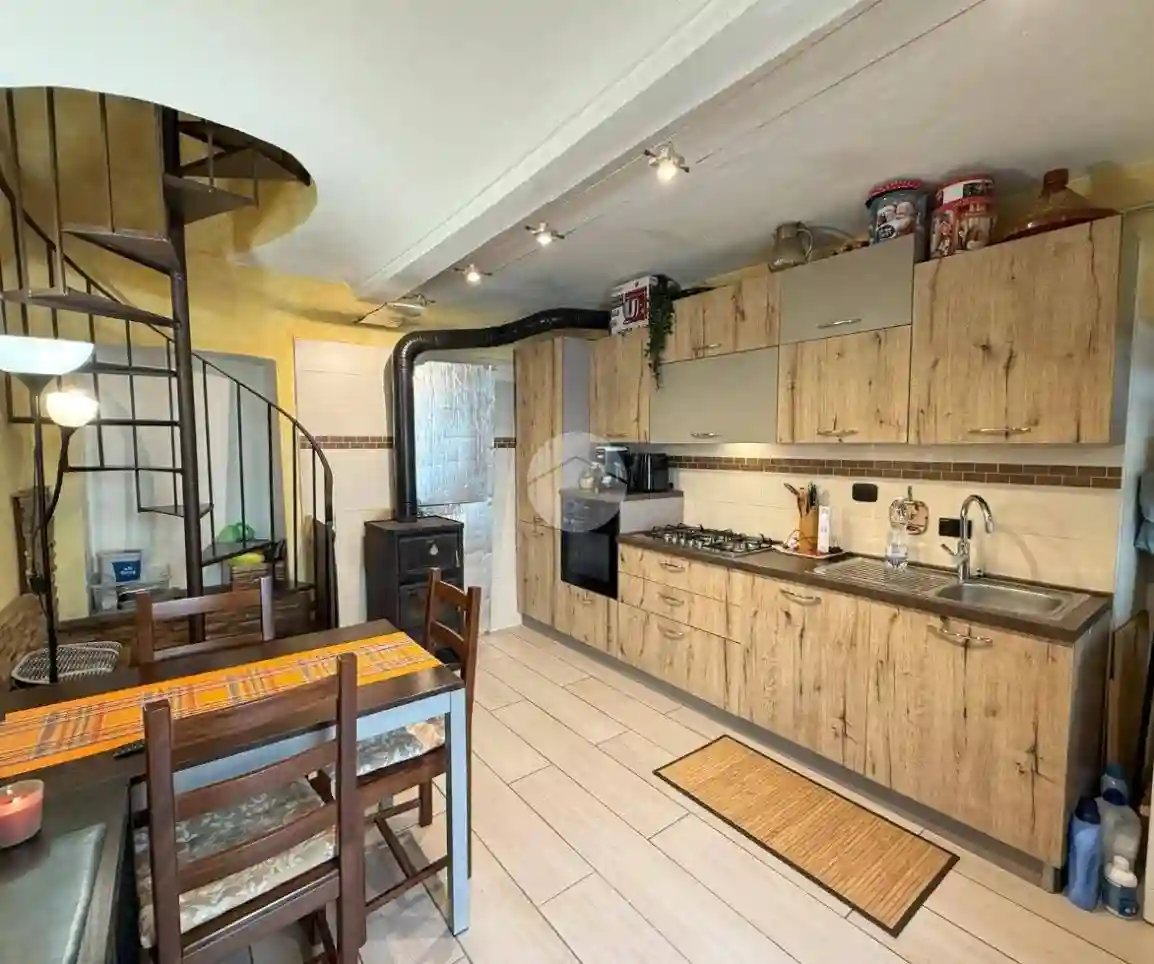 Casa indipendente - foto 2