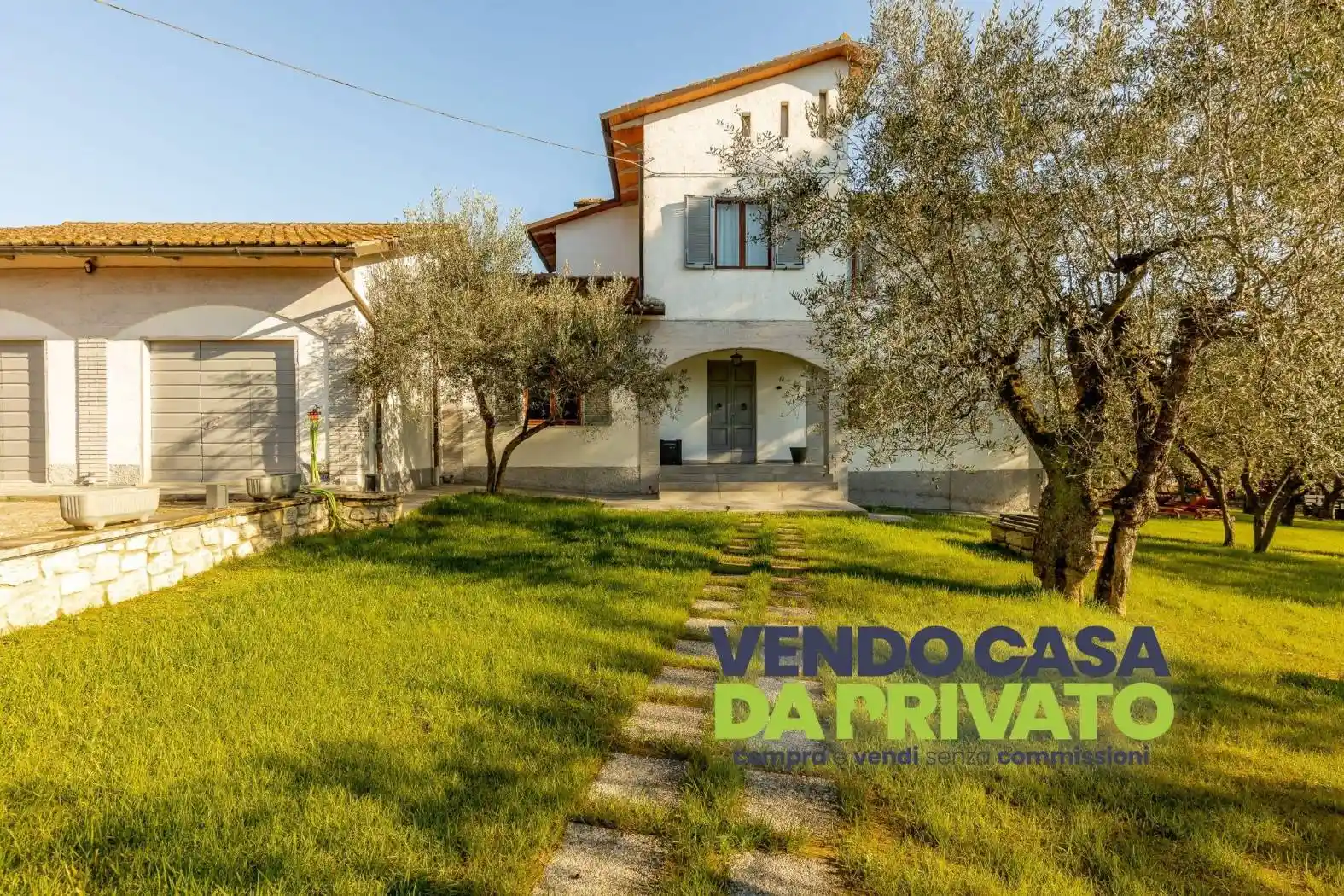 Villa in vendita a Lucignano