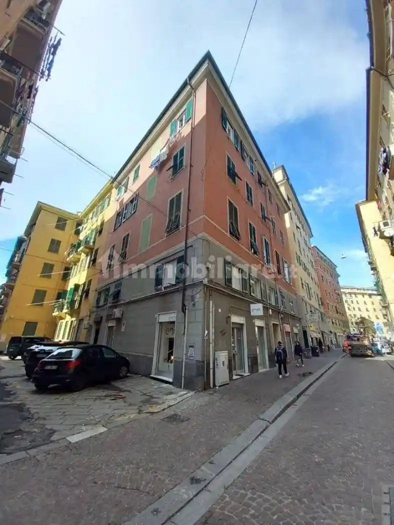 Appartamento in vendita a Genova
