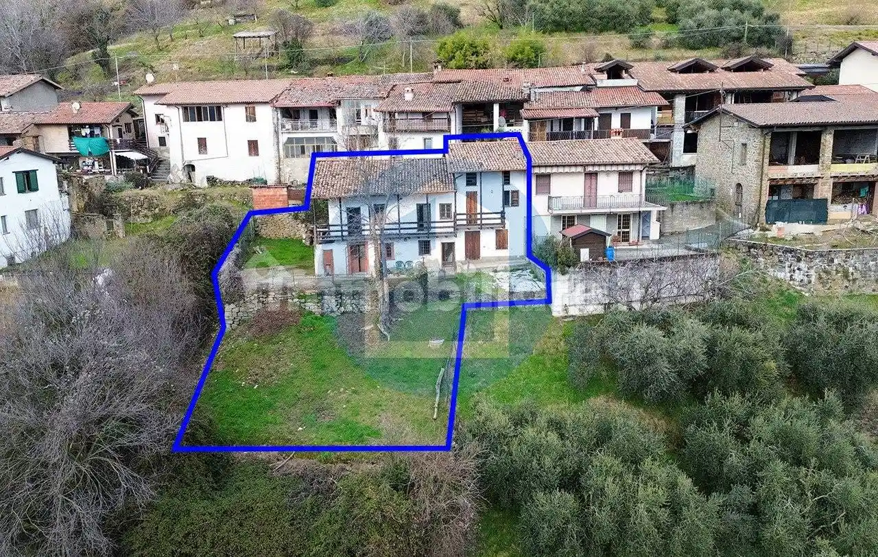 Rustico - Casale in vendita a Adrara San Martino