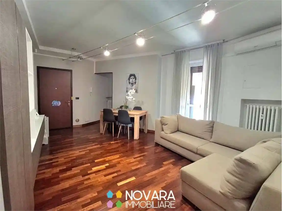 Appartamento in vendita a Novara