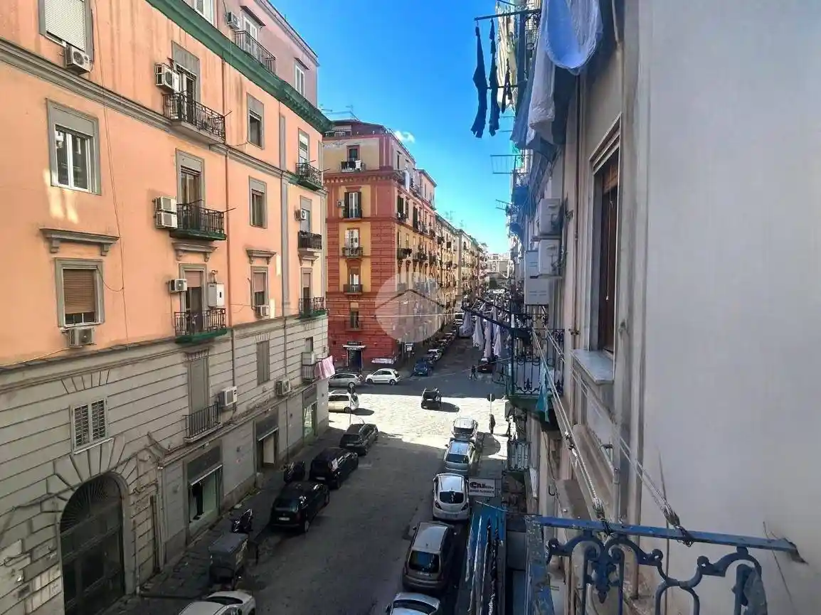 Appartamento in vendita a Napoli