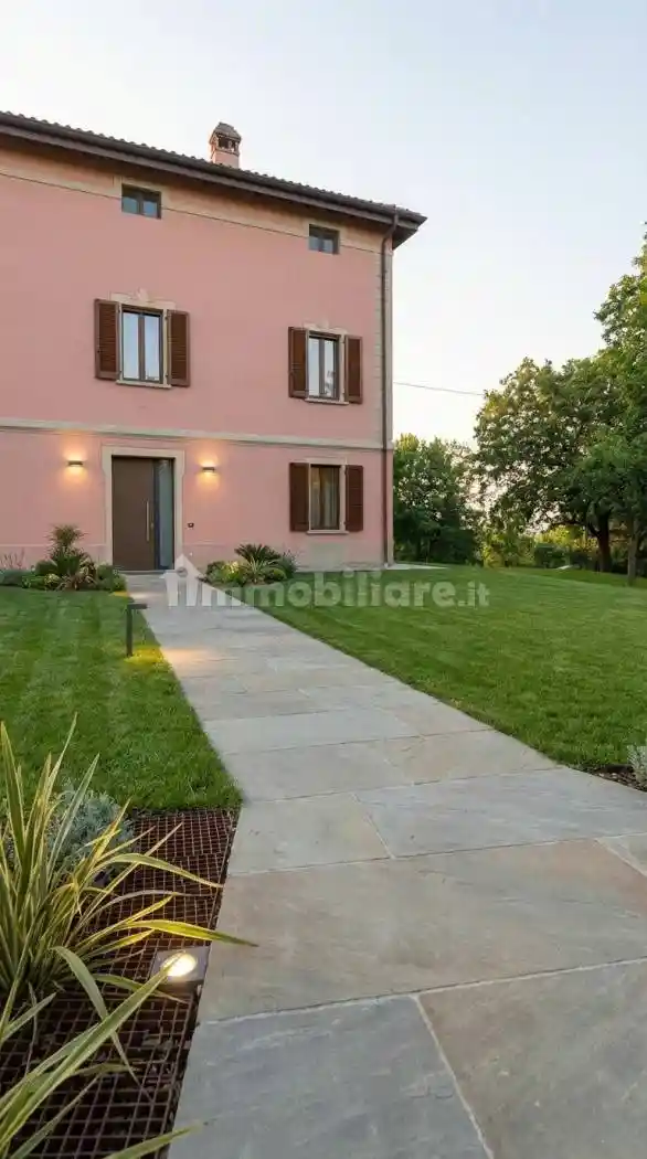 Villa in vendita a Scandiano