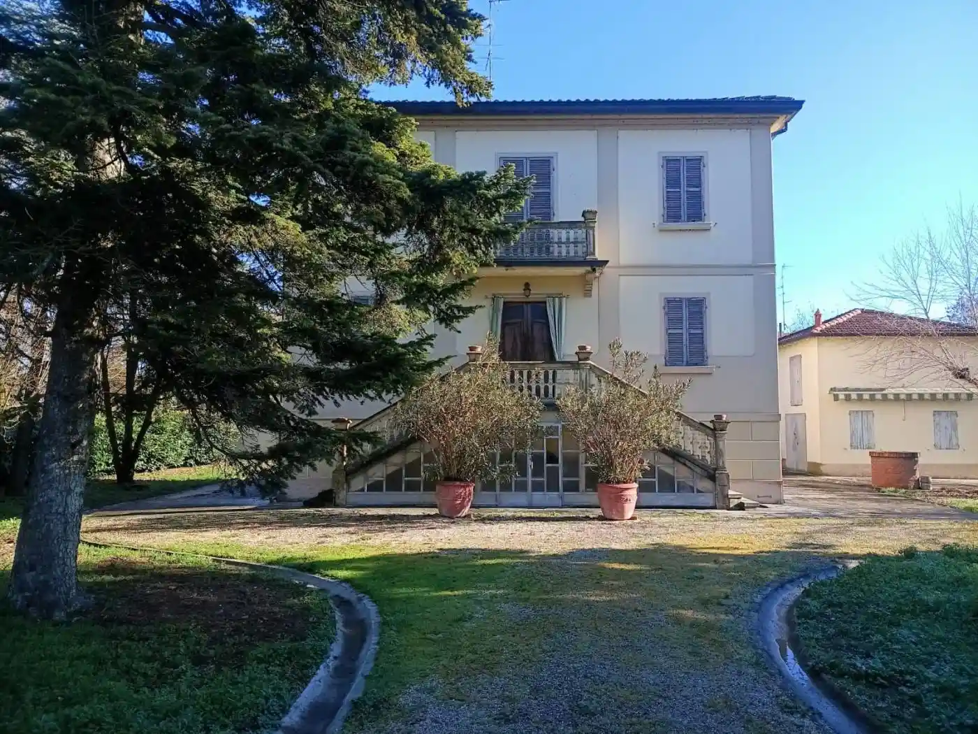 Villa in vendita a Novellara