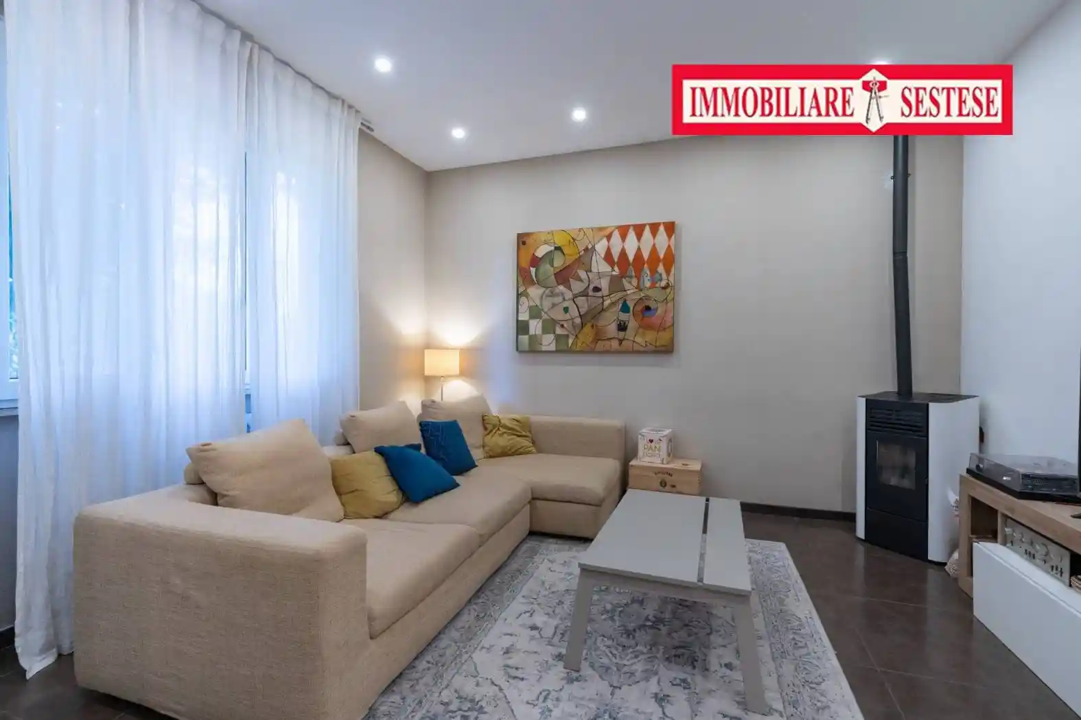 Casa indipendente in vendita a Campi Bisenzio