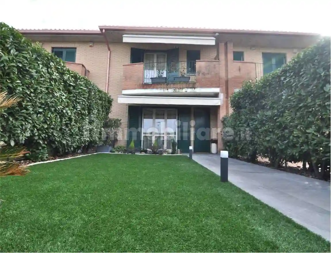 Villetta a schiera - foto 2