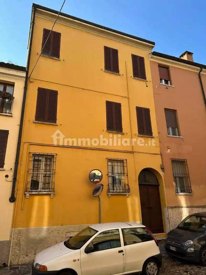 Casa indipendente in vendita a Mantova