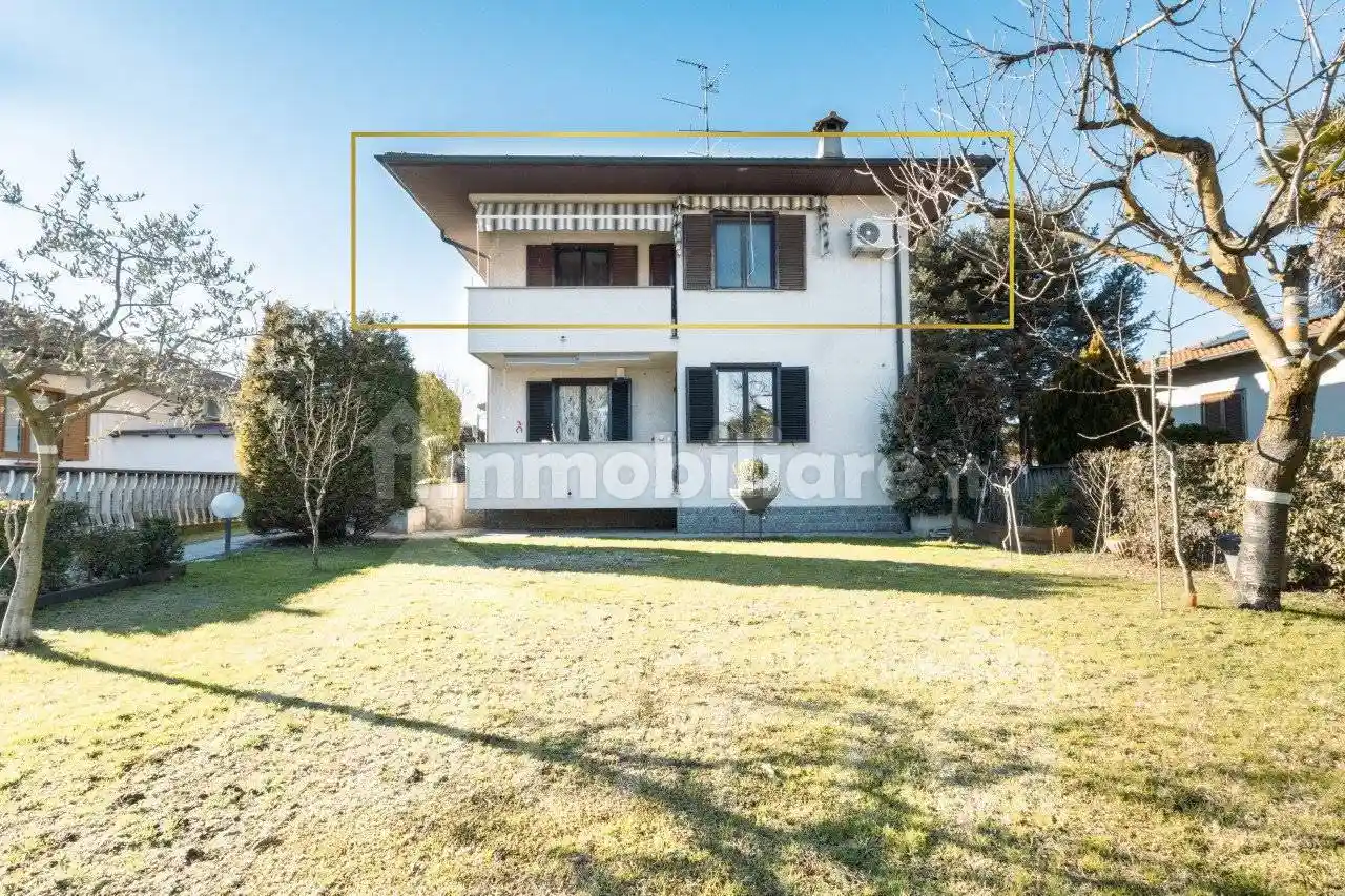 Appartamento in vendita a Lonate Pozzolo