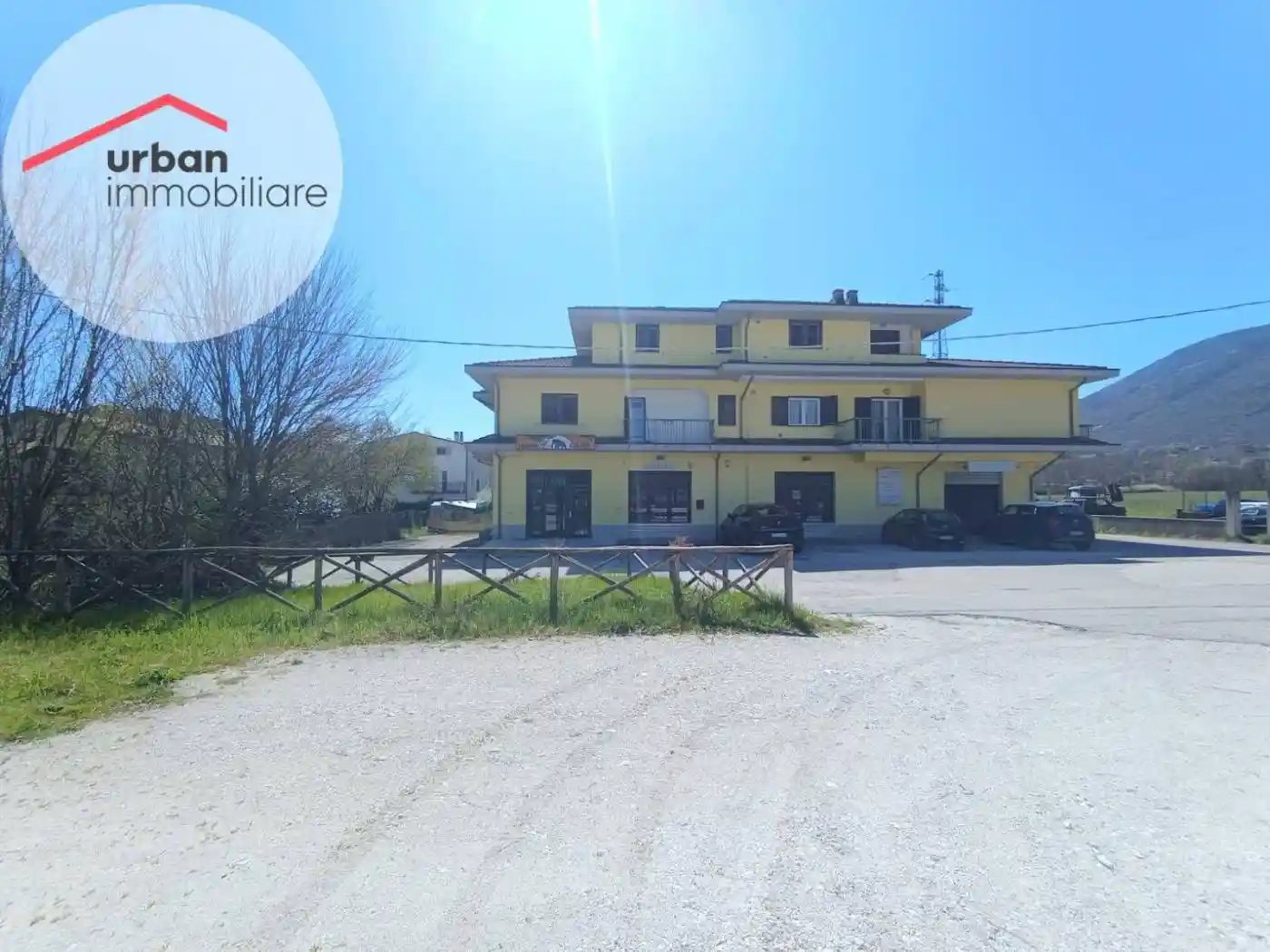 Palazzo - Edificio in vendita a Scoppito