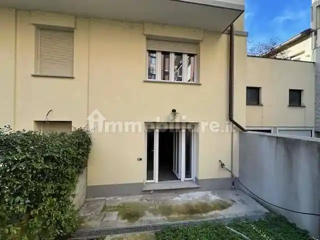 Appartamento in affitto a Como