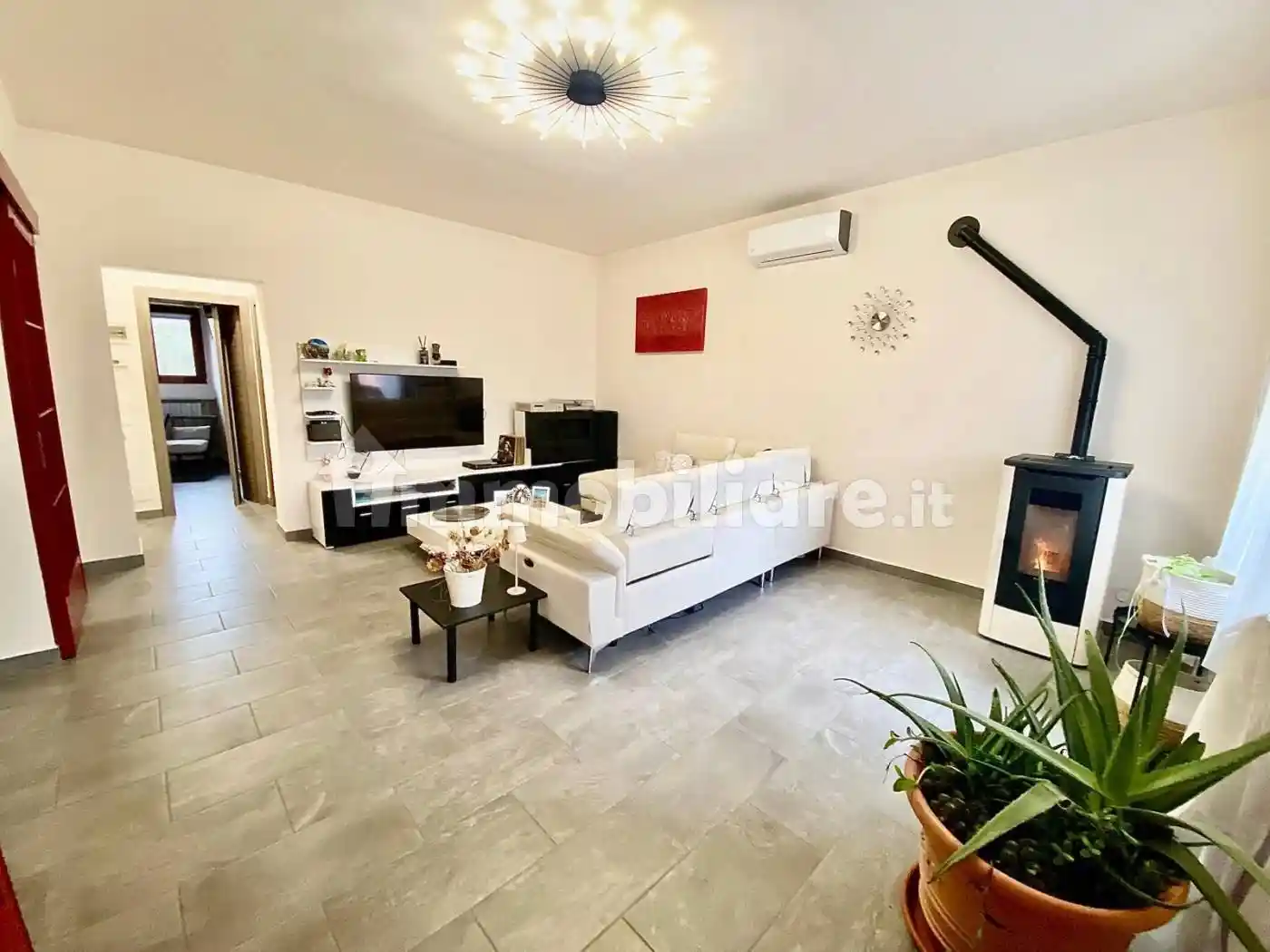 Villa in vendita a San Damiano al Colle